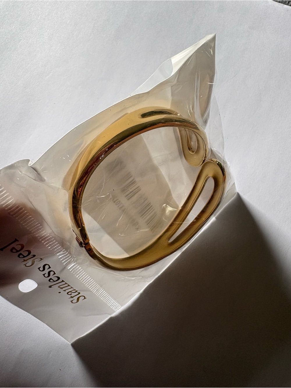 Gold Stainless Steel Cuff Bracelet - Sleek Open Design